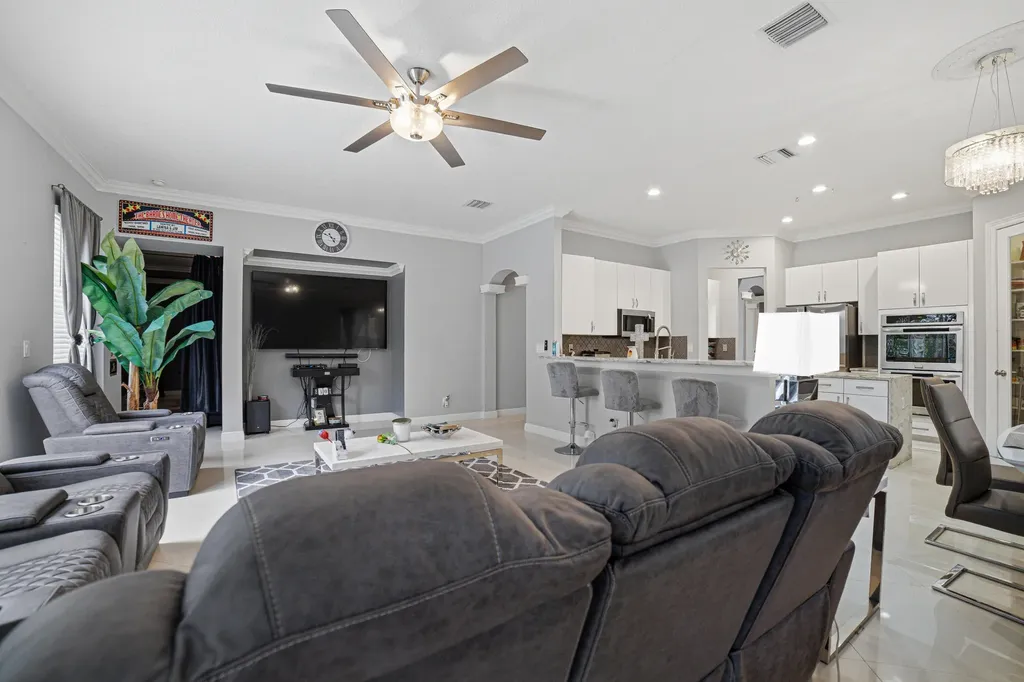 9195 Nugent Trail West Palm Beach FL 33411