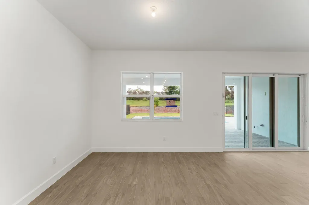 10421 SW Jadewood Court Port St Lucie FL 34987