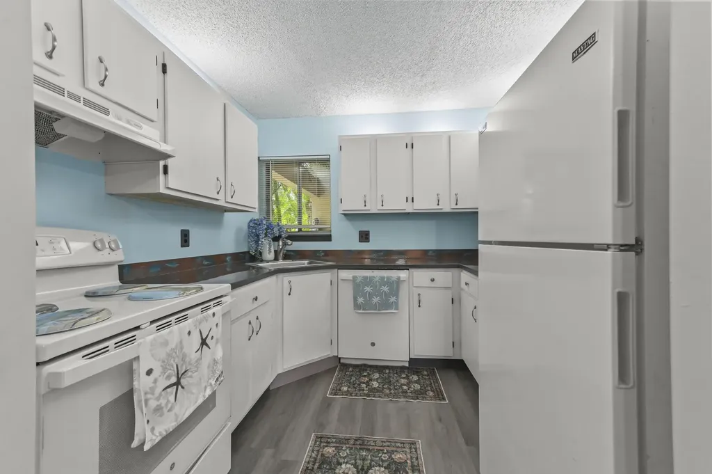 6500 Chasewood Drive Jupiter FL 33458