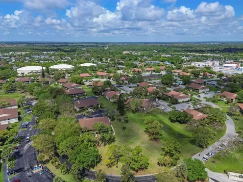 6500 Chasewood Drive Jupiter FL 33458