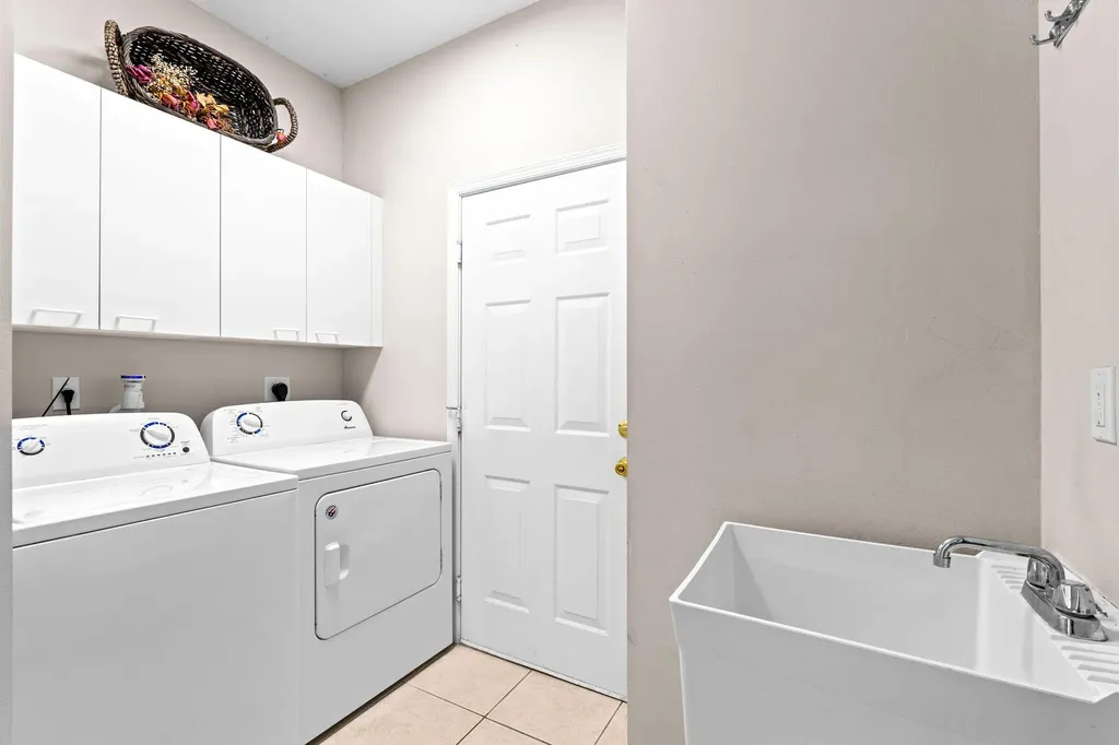 2371 Waburton Terrace Wellington FL 33414