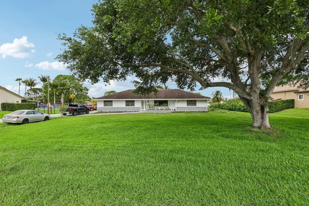 2940 SW 156th Avenue Davie FL 33331