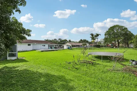 2940 SW 156th Avenue Davie FL 33331