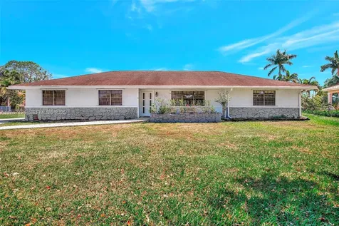 2940 SW 156th Avenue Davie FL 33331