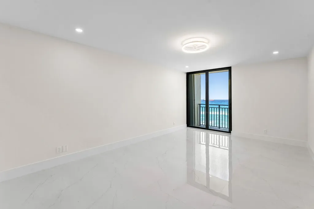 5460 N Ocean Drive Singer Island FL 33404