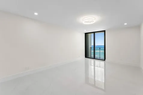 5460 N Ocean Drive Singer Island FL 33404