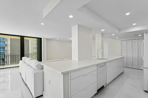5460 N Ocean Drive Singer Island FL 33404