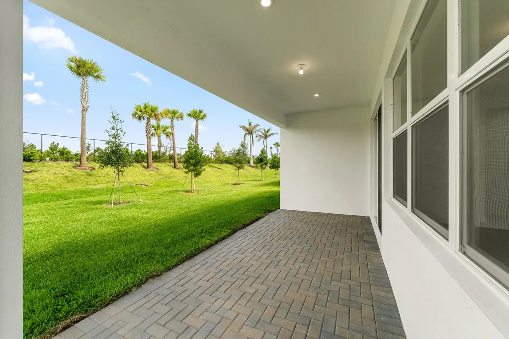 12056 SW Pantone Street Port St Lucie FL 34987