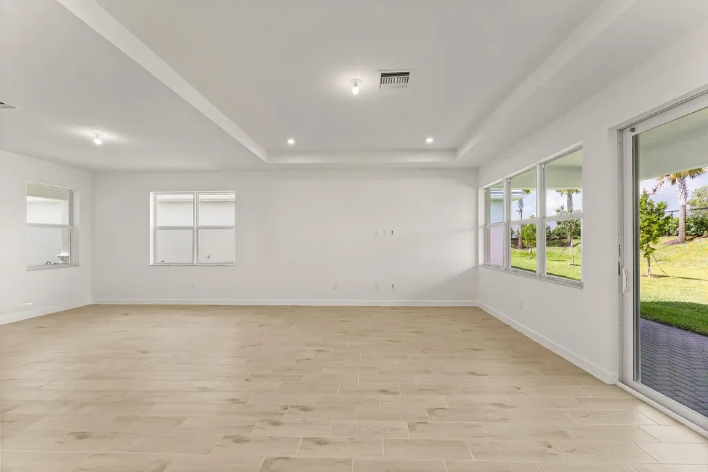 12056 SW Pantone Street Port St Lucie FL 34987