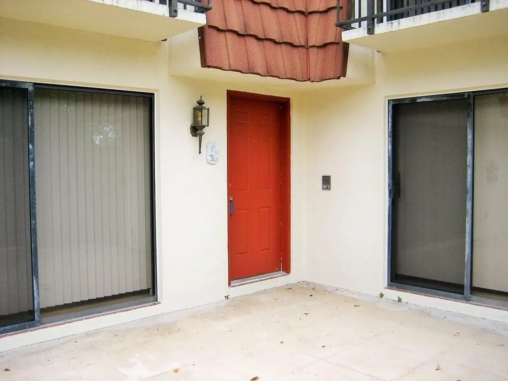 3216 Spanish Wells Drive Delray Beach FL 33445