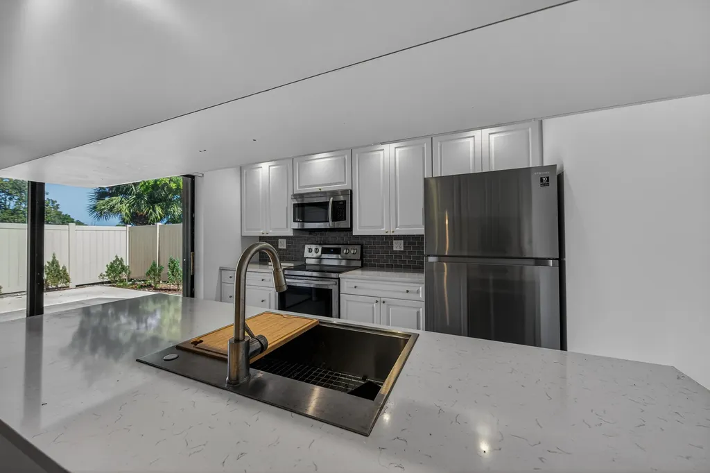 7811 78th Way West Palm Beach FL 33407