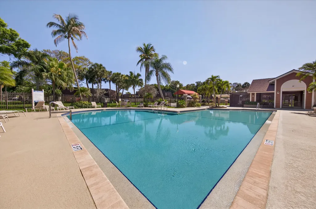 7811 78th Way West Palm Beach FL 33407