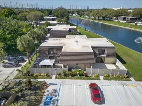 7811 78th Way West Palm Beach FL 33407
