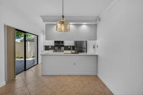 7811 78th Way West Palm Beach FL 33407