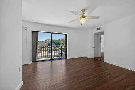 7811 78th Way West Palm Beach FL 33407