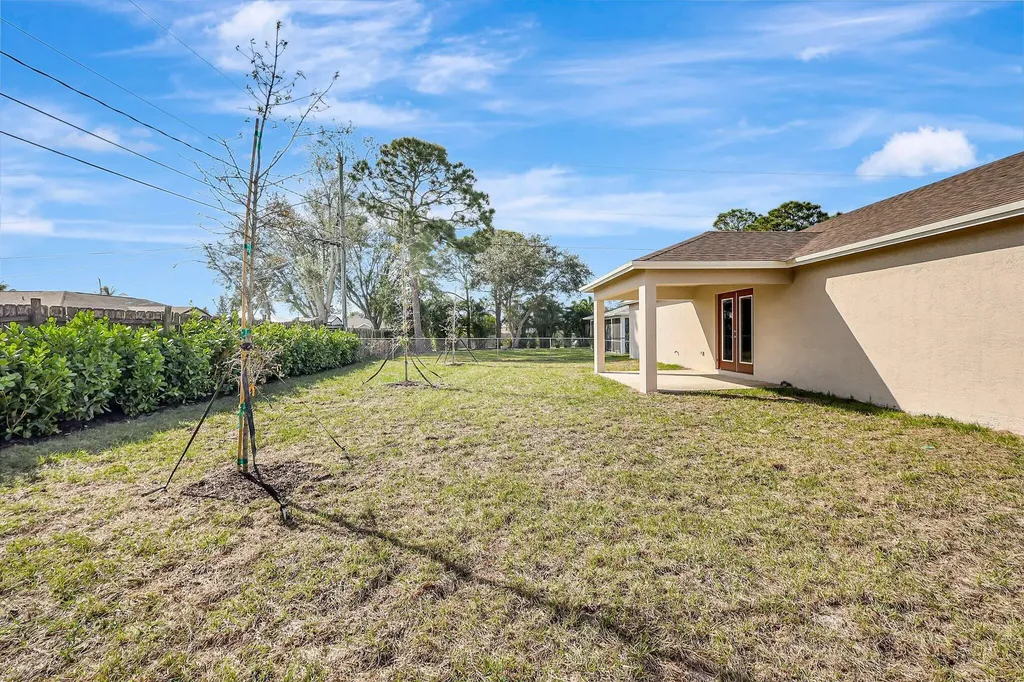 3965 SW Mccain Street Port St Lucie FL 34953