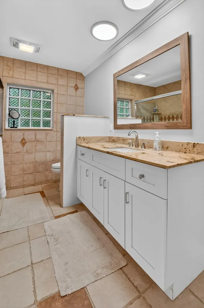943 SW 7th Street Boca Raton FL 33486