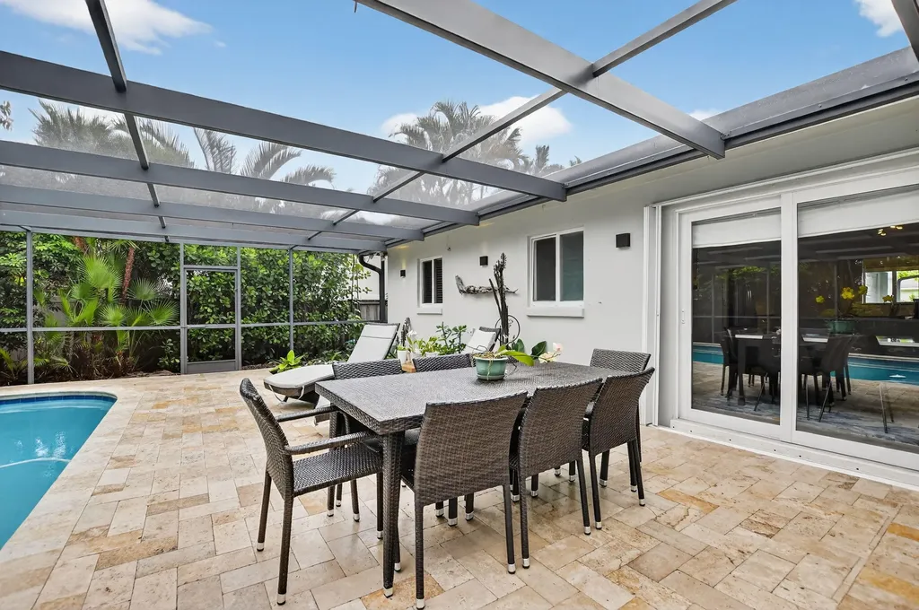 943 SW 7th Street Boca Raton FL 33486