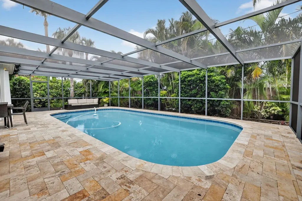 943 SW 7th Street Boca Raton FL 33486