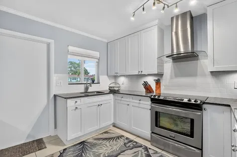 943 SW 7th Street Boca Raton FL 33486