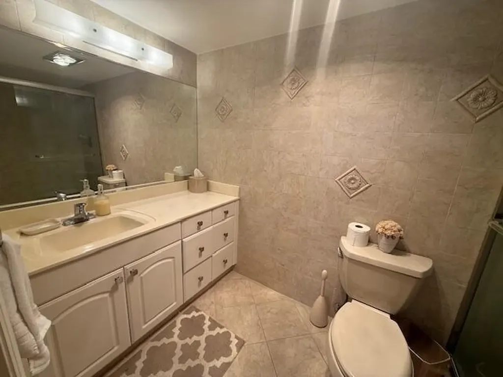 1319 E Hillsboro Boulevard Deerfield Beach FL 33441