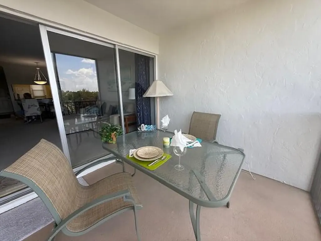1319 E Hillsboro Boulevard Deerfield Beach FL 33441