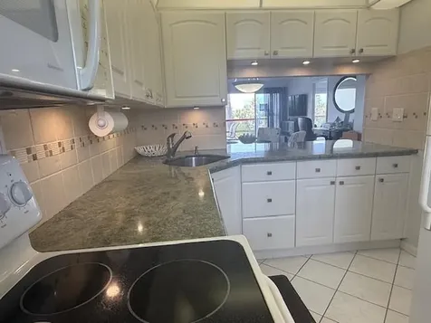 1319 E Hillsboro Boulevard Deerfield Beach FL 33441