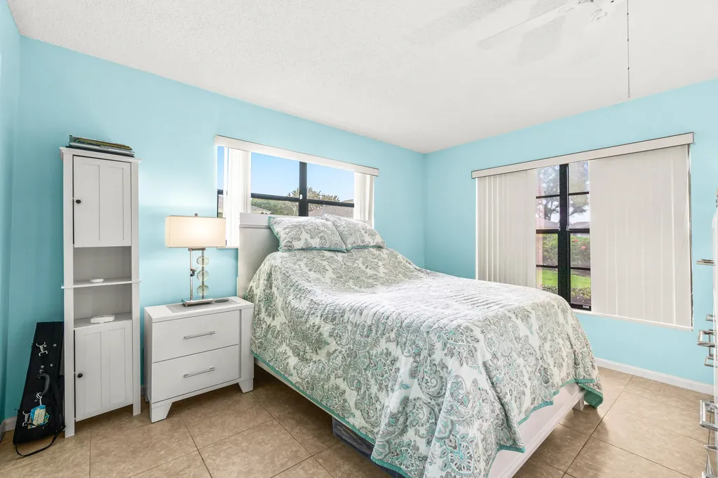 9865 Pecan Tree Drive Boynton Beach FL 33436