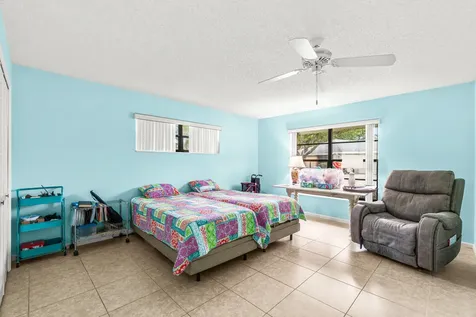 9865 Pecan Tree Drive Boynton Beach FL 33436