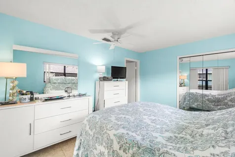 9865 Pecan Tree Drive Boynton Beach FL 33436