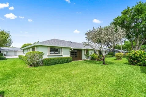 9865 Pecan Tree Drive Boynton Beach FL 33436
