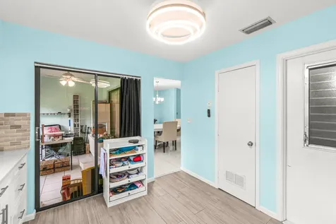 9865 Pecan Tree Drive Boynton Beach FL 33436