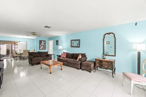 9865 Pecan Tree Drive Boynton Beach FL 33436