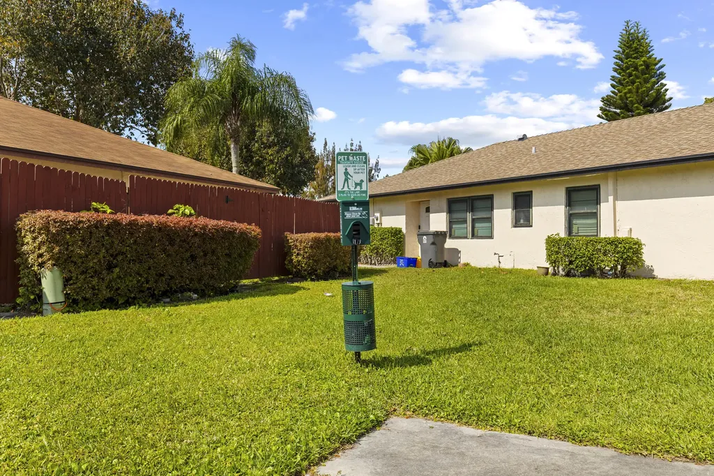 5388 Mendoza Street West Palm Beach FL 33415