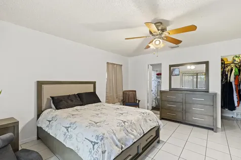 5388 Mendoza Street West Palm Beach FL 33415