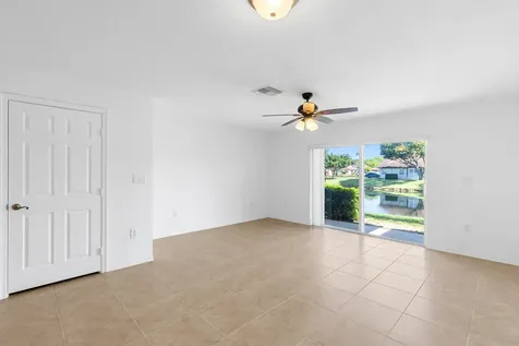 9107 Chambers Street Tamarac FL 33321