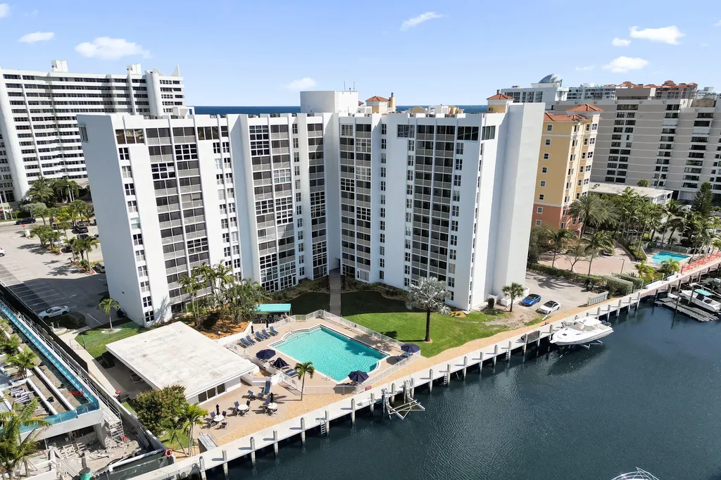 1391 S Ocean Boulevard Pompano Beach FL 33062