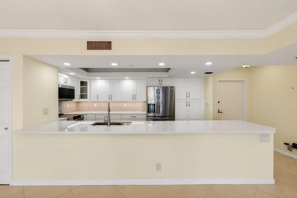 4740 S Ocean Boulevard S Highland Beach FL 33487