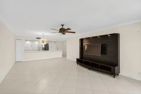 4740 S Ocean Boulevard S Highland Beach FL 33487
