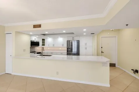 4740 S Ocean Boulevard S Highland Beach FL 33487