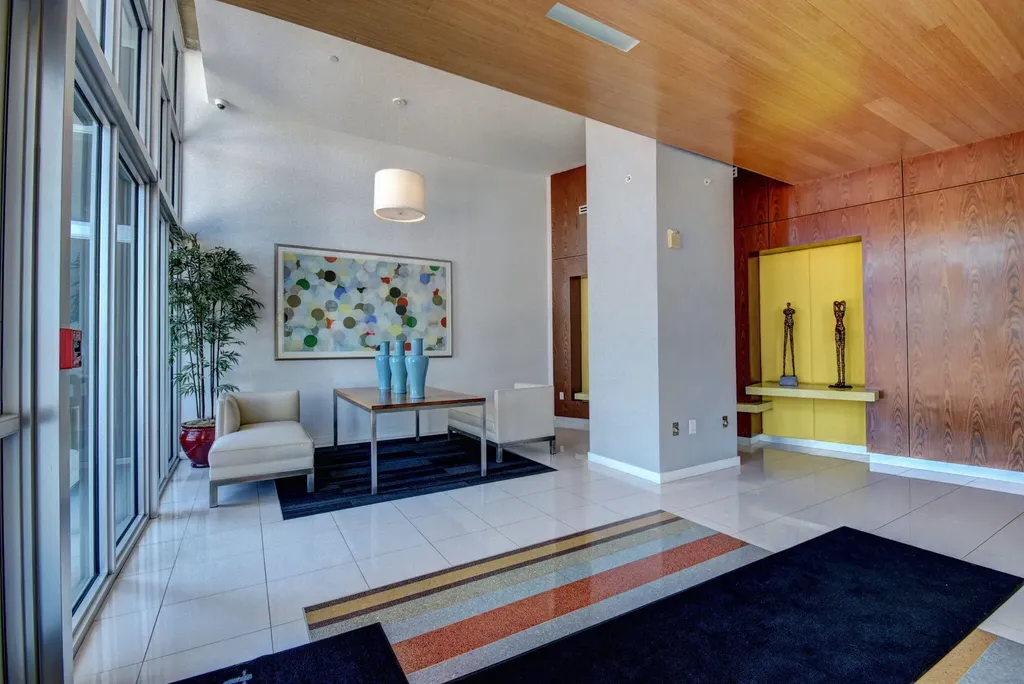 300 S Australian Avenue West Palm Beach FL 33401