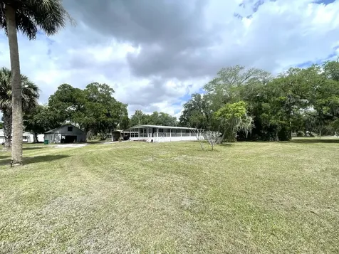4523 SE 30th Street Okeechobee FL 34974