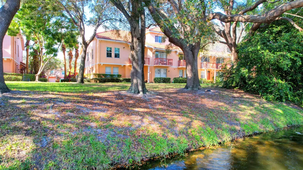 2030 Alta Meadows Lane Delray Beach FL 33444