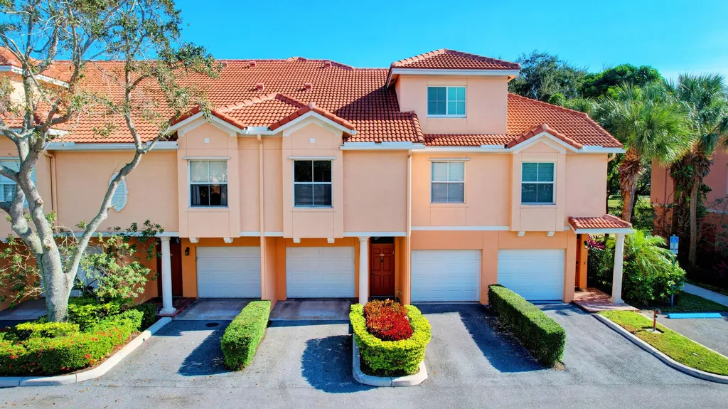 2030 Alta Meadows Lane Delray Beach FL 33444
