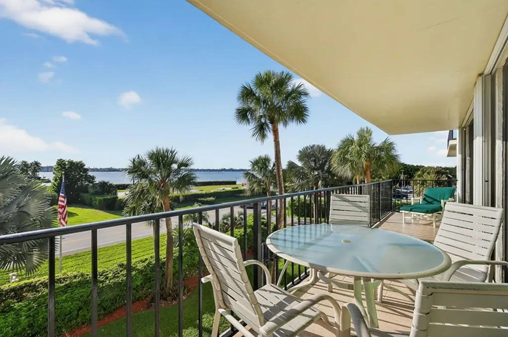 3460 S Ocean Boulevard Palm Beach FL 33480