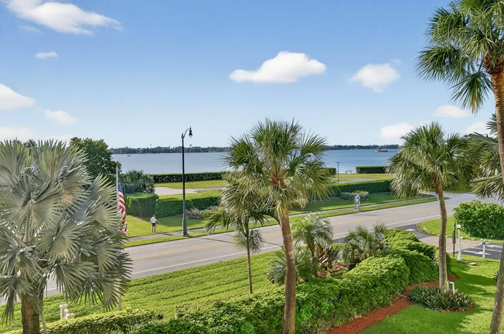 3460 S Ocean Boulevard Palm Beach FL 33480