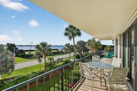 3460 S Ocean Boulevard Palm Beach FL 33480