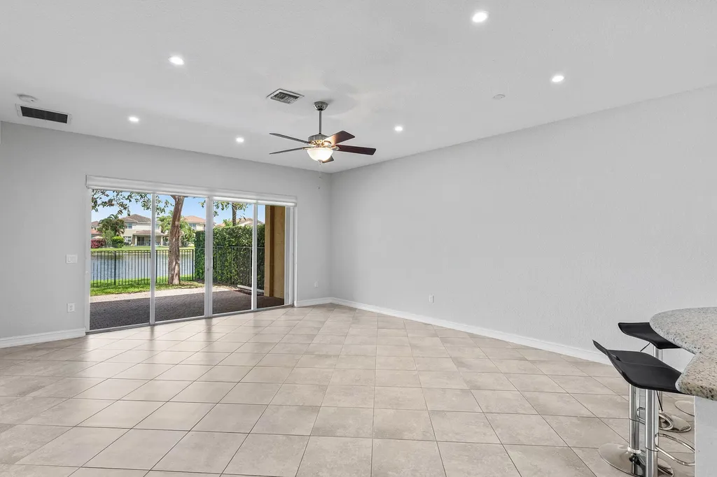 8136 Pinnacle Pass Way Boynton Beach FL 33473