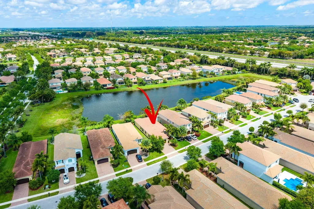 8136 Pinnacle Pass Way Boynton Beach FL 33473