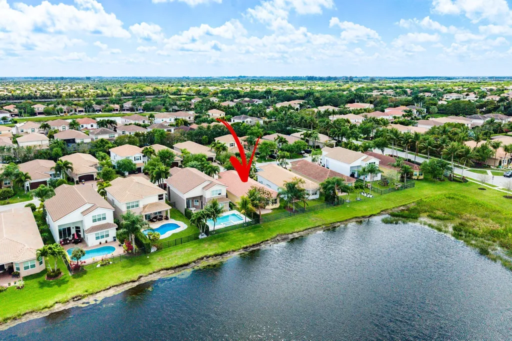 8136 Pinnacle Pass Way Boynton Beach FL 33473